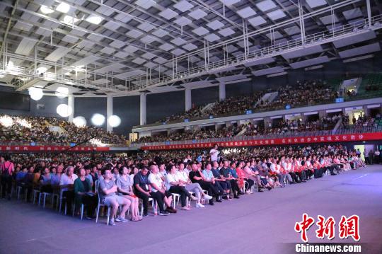 演出现场。 陈艳迪 摄 演出现场。 陈艳迪 摄